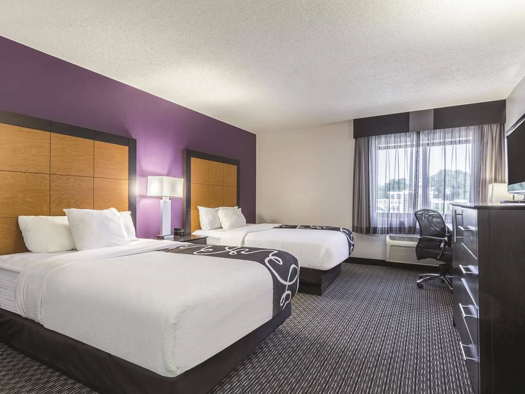 La Quinta Inn by Wyndham Odessa - photo 20