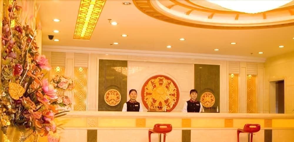 Southwest Hotel Urumqi — hotel in Urumqi