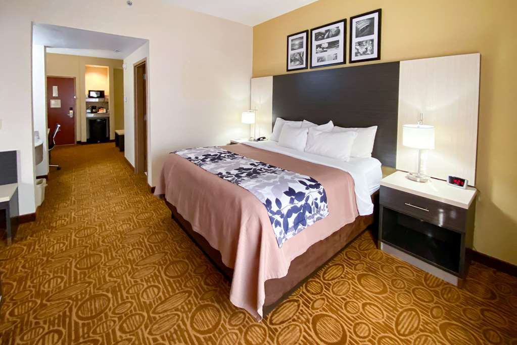 Sleep Inn & Suites Springdale West - photo 4
