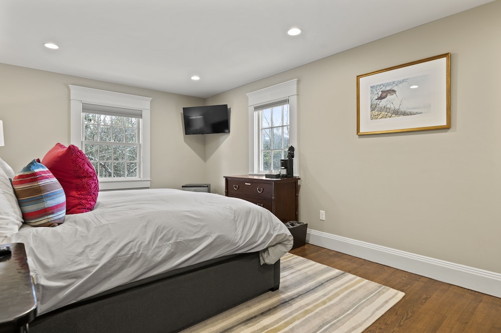 Brook Bound Inn - photo 38