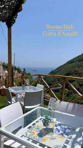 Rooms Hub Costa d’Amalfi Vietri sul Mare in Vietri Sul Mare, Italy