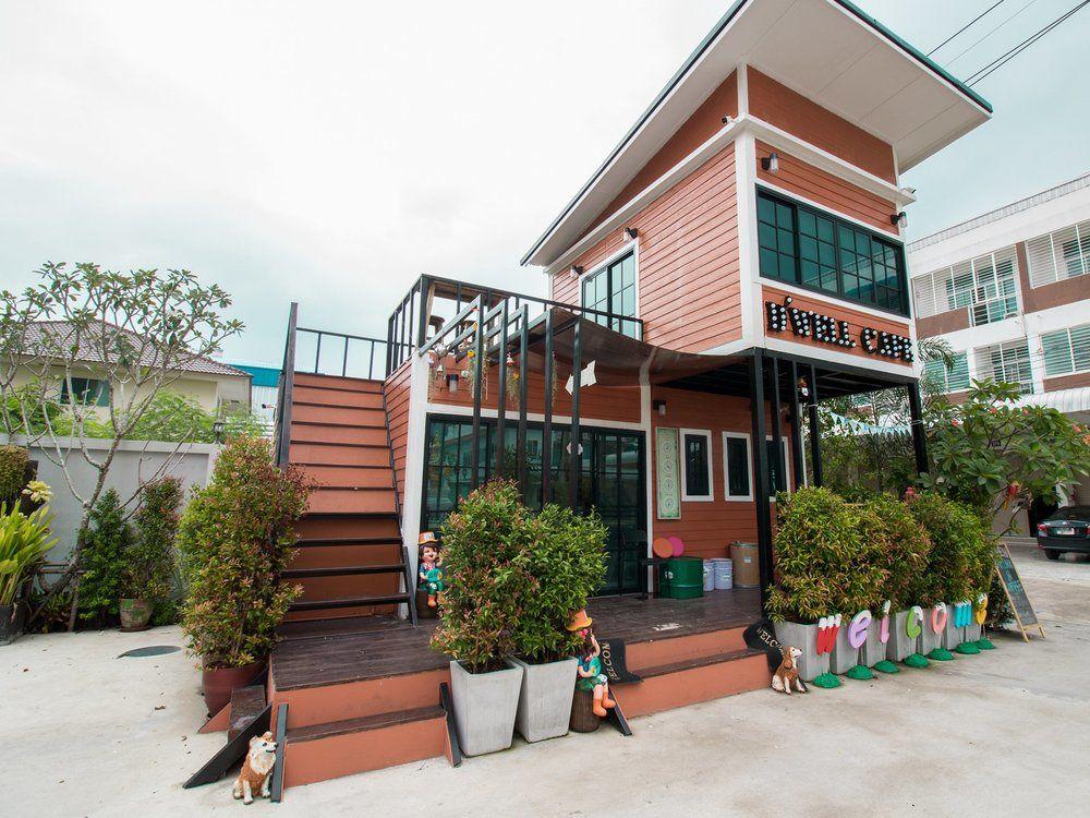 Nida Rooms Bright Saffron Residence