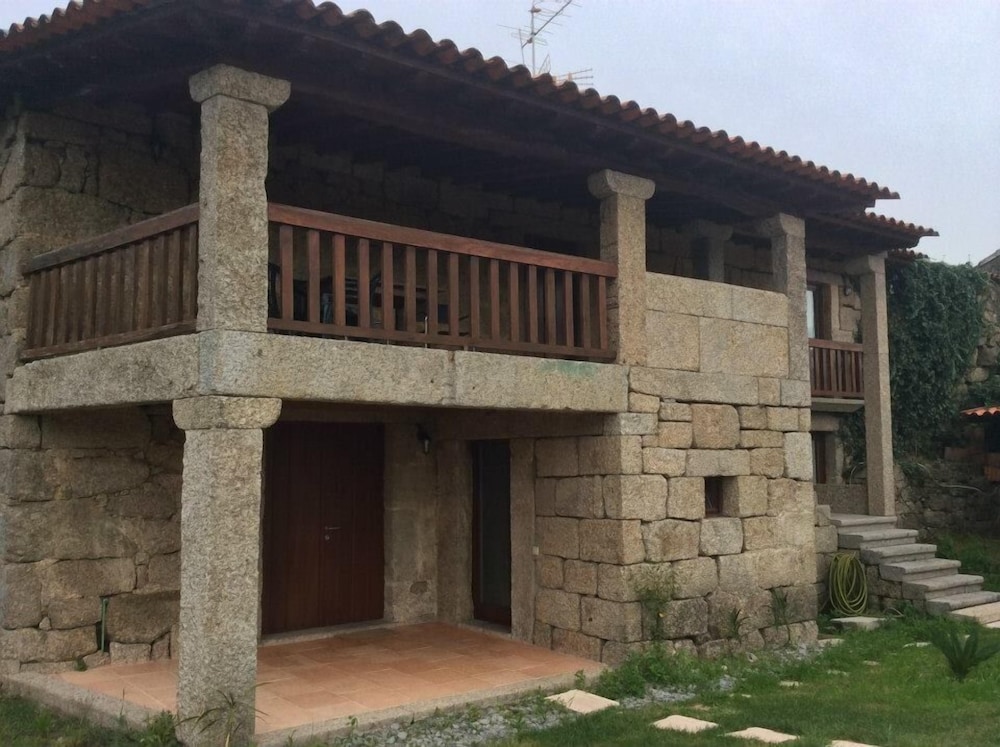 Casa do Sol Guesthouse — 4-Star Luxury Hotel in Braga, Portugal