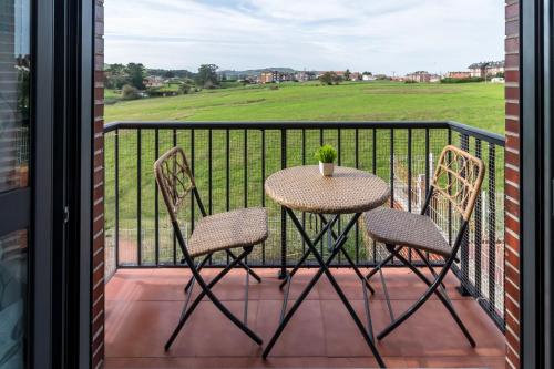 Suances Mar Y Tierra Con Parking in Suances, Spain