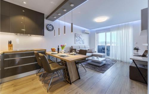 Cozy Apartment In Pula With Wifi — 4-Star Luxury Hotel in Pula, Croatia
