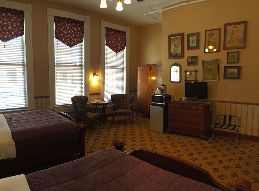 Hotel Millersburg - photo 7
