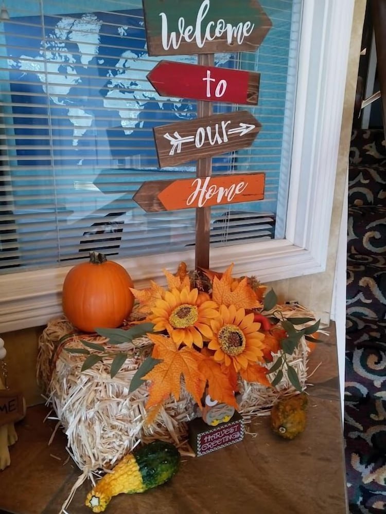 Ashley Quarters Hotel - photo 3