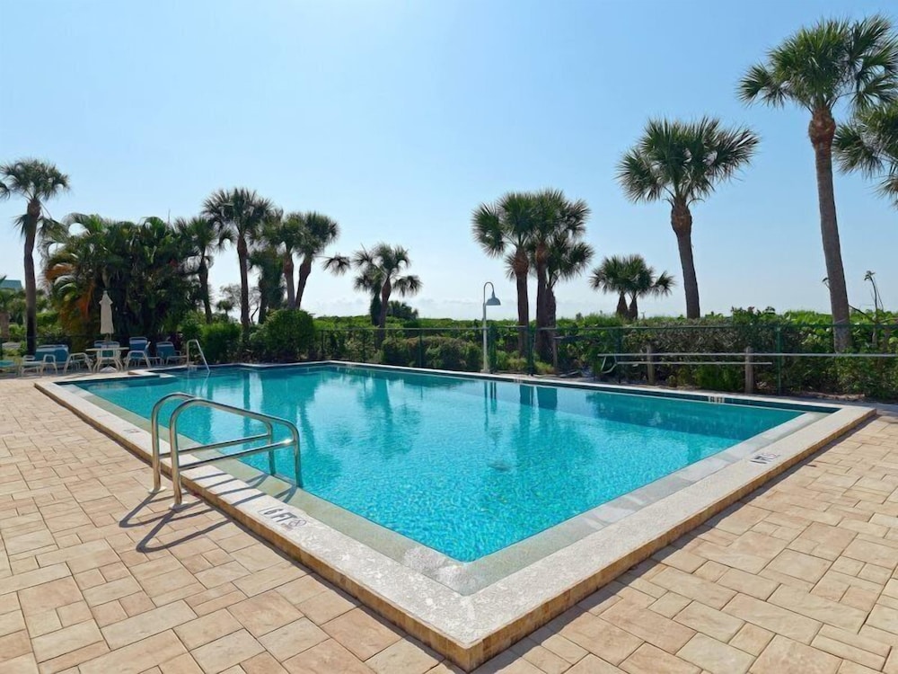 Surfside 12 C4 - photo 26