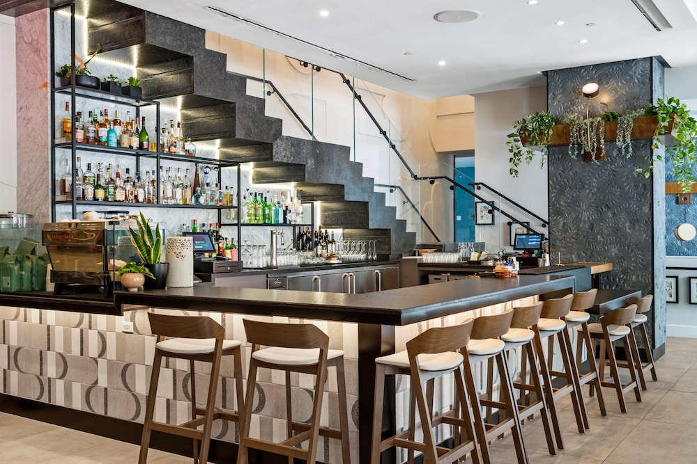 Alma San Diego Downtown a Tribute Portfolio Hotel in San Diego, United States