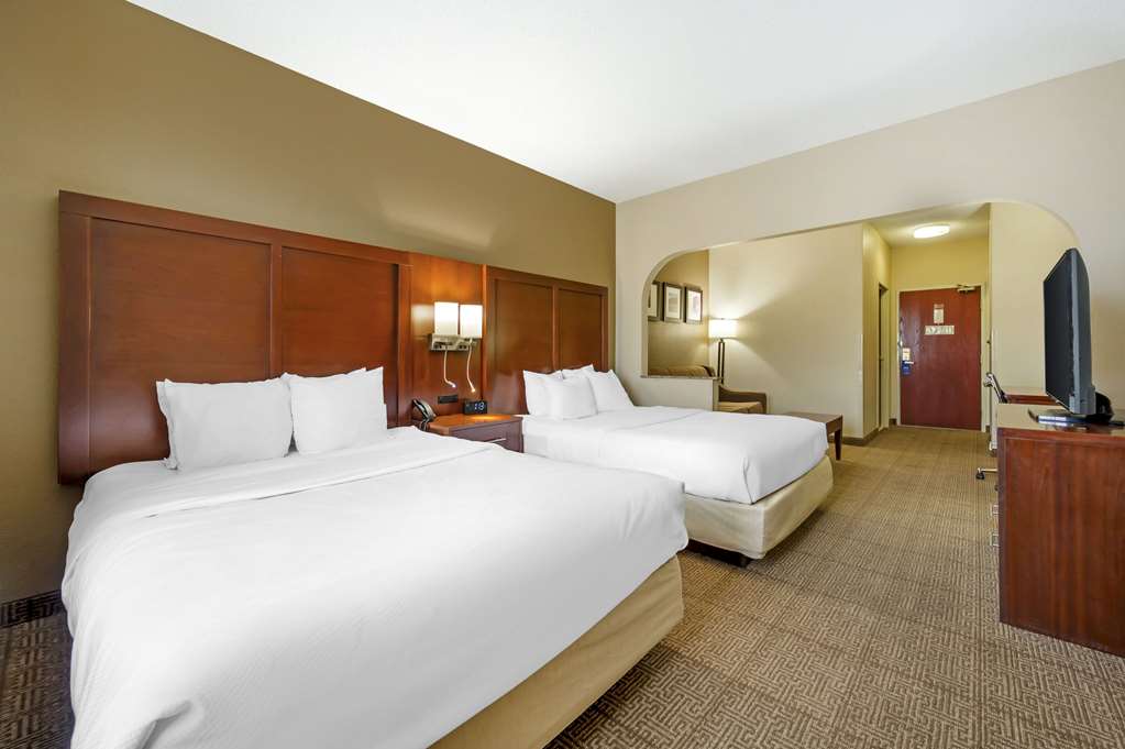 Comfort Suites Castle Rock - photo 9