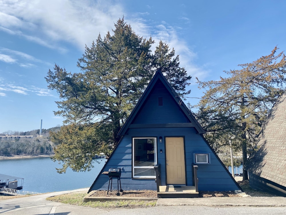 Calm Waters Cabin Resort - photo 34