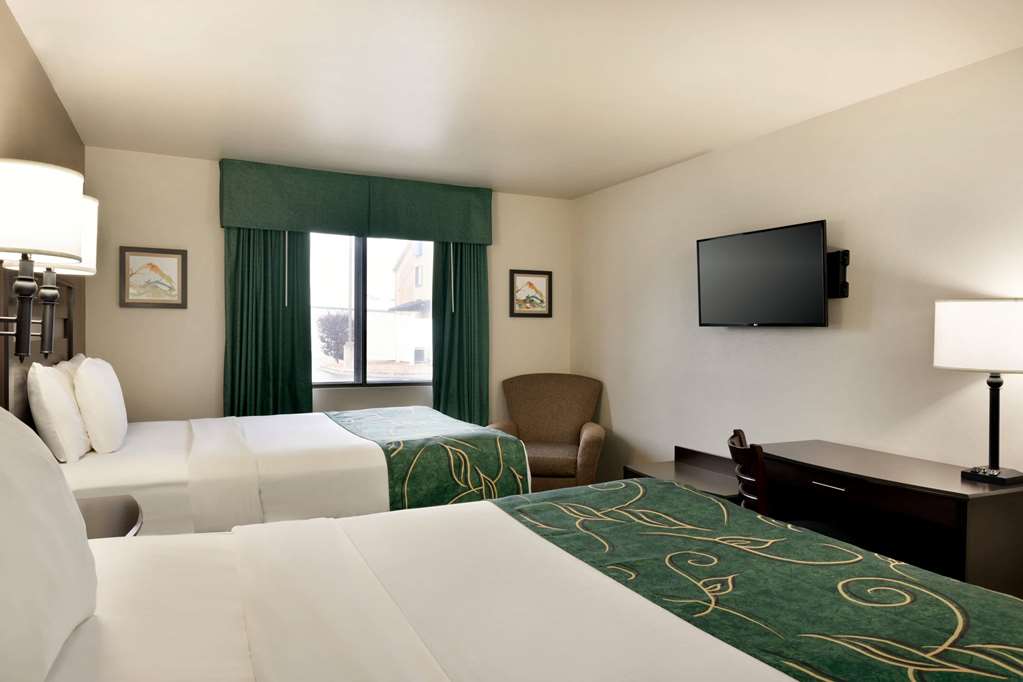 Travelodge by Wyndham Dexter - photo 22