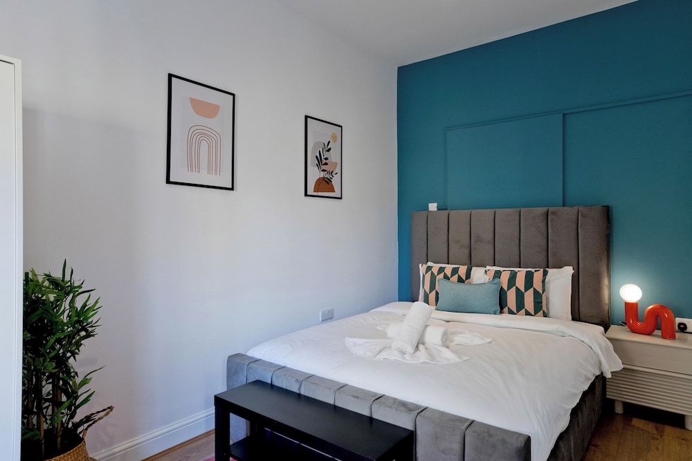 Imperial Brick Lane Apartments — 4-Star Luxury Hotel in London, United Kingdom