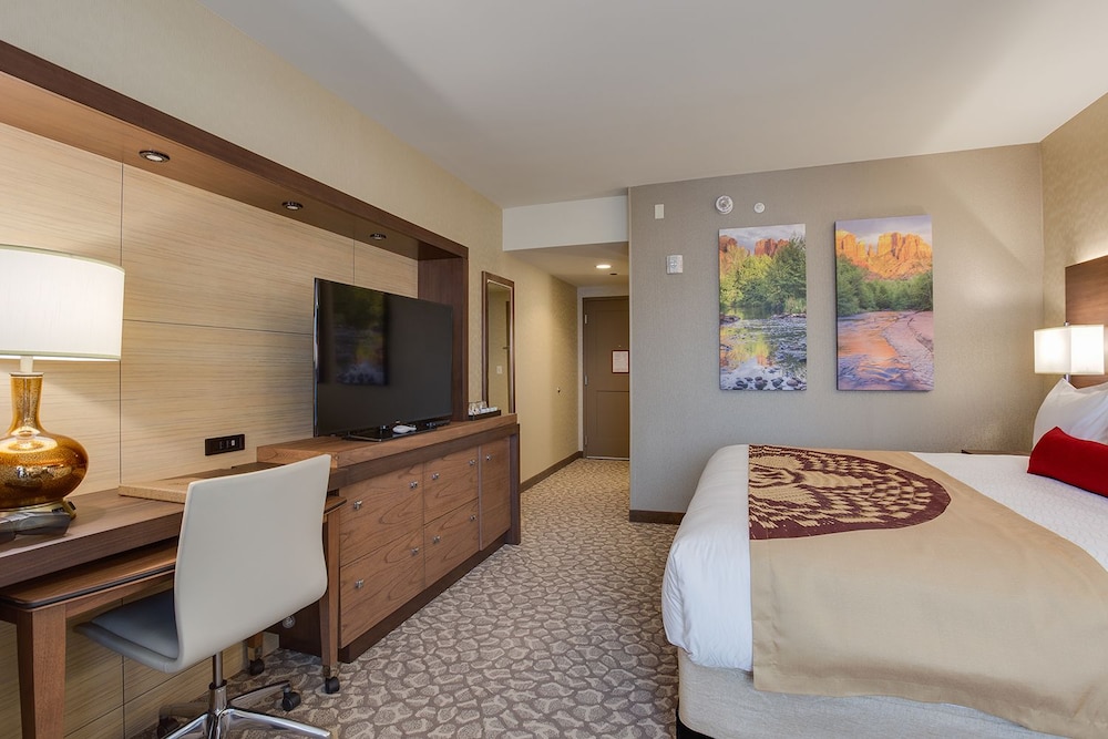 Cliff Castle Casino Hotel - photo 14