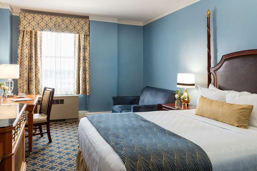 The Francis Marion Hotel - photo 7