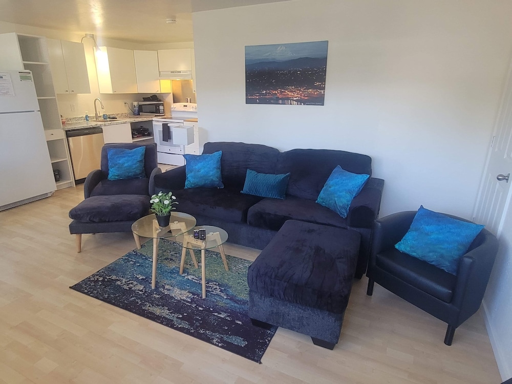 Hood River Suites Apartment Hotel - photo 34