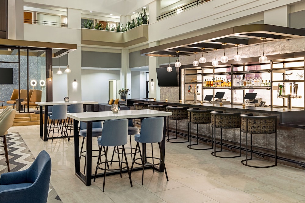 Sheraton Suites Chicago O'Hare - photo 62