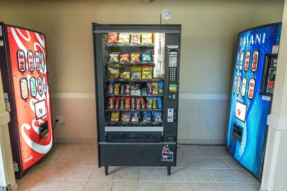 Holiday Inn Hazlet by IHG - photo 29