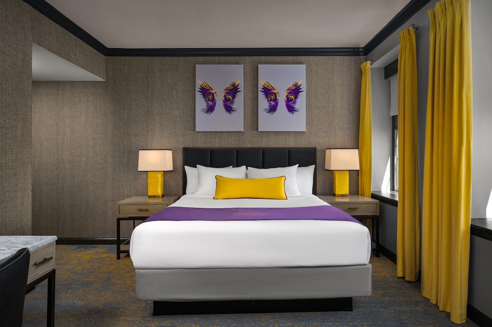 The Admiral Hotel - photo 14