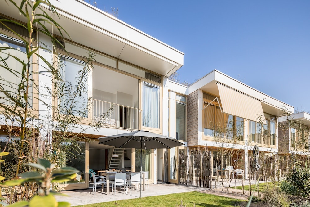 Lodge in Vlissingen Near North Sea Beach — 4-Star Luxury Hotel in Vlissingen, Netherlands