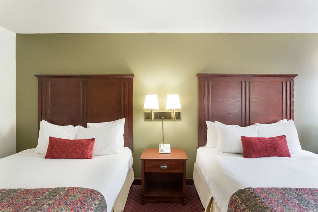Baymont by Wyndham Bozeman - photo 22
