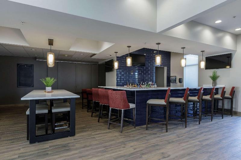 Hilton Garden Inn Elkhart - photo 45