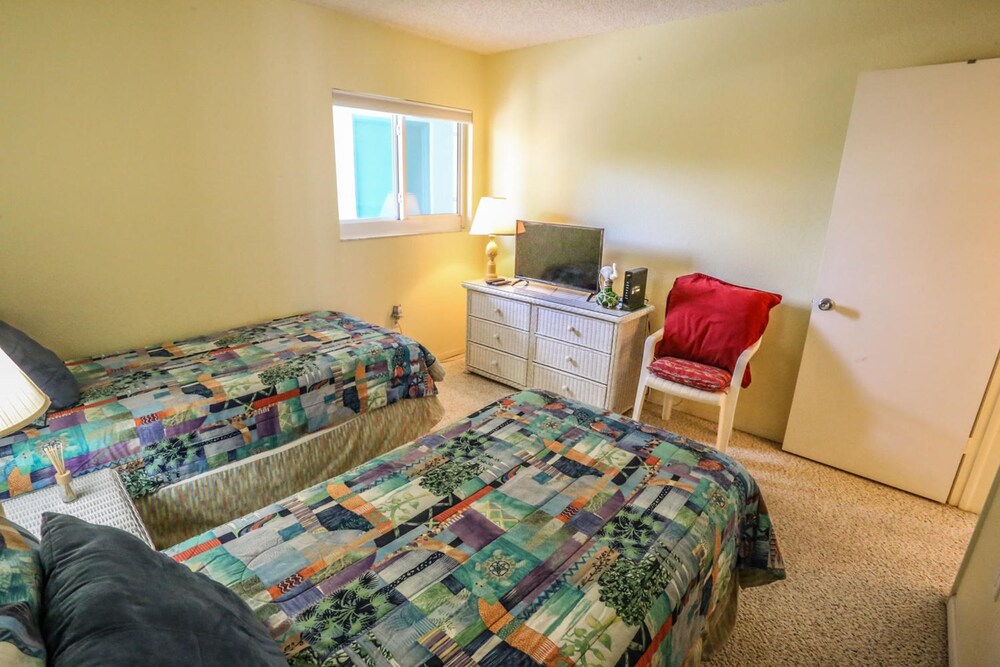 Strandview Tower 203 - photo 9