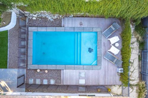 Serene Majestic Views & Walkable to Virtually All — hotel in Cathedral City