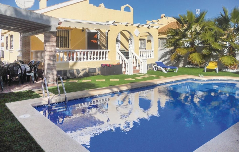 Villa Preciosa — 4-Star Luxury Hotel in Mazarron, Spain