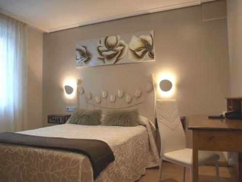 Hotel Puerta Del Sol