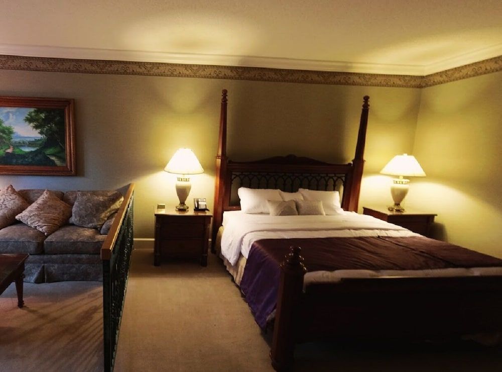 Copperfield Inn Resort - photo 10