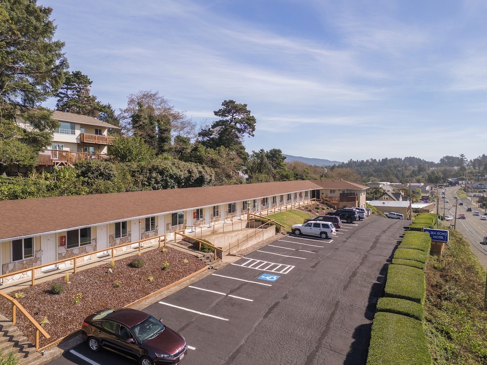 Sea Echo Motel - photo 13