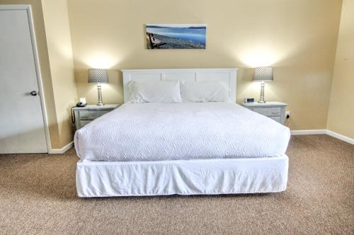 East Shore Lodging - photo 18