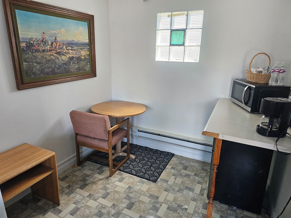 Two Rivers Inn - photo 9