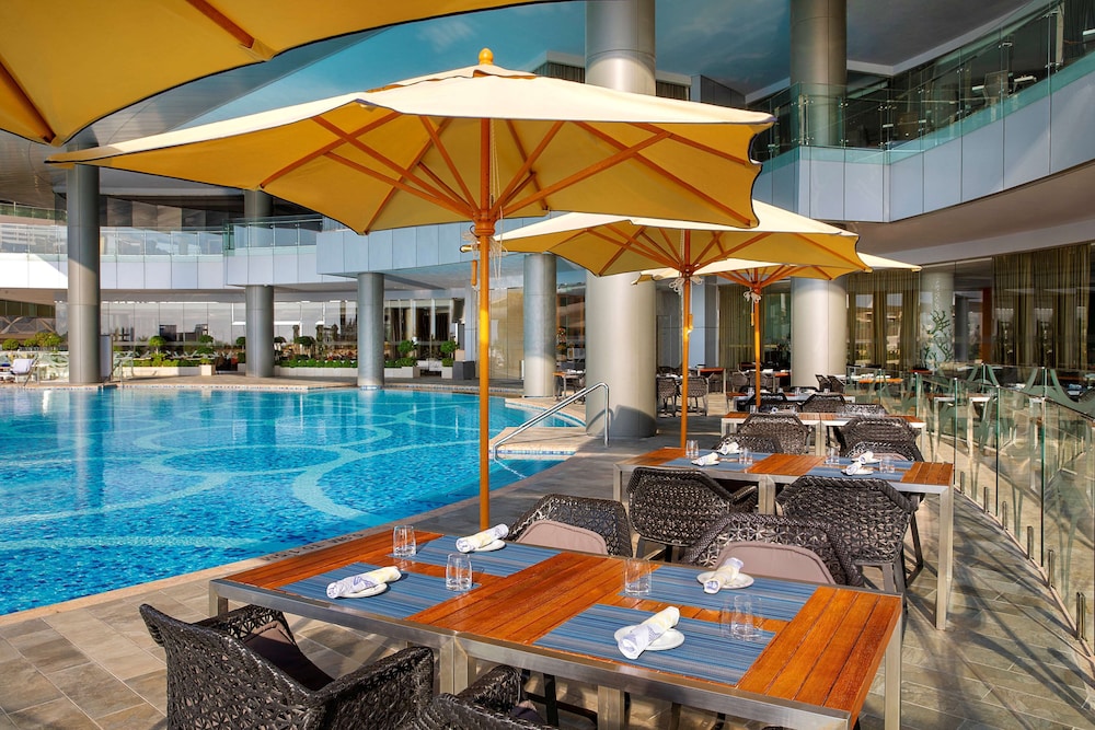 מזון ומשקאות