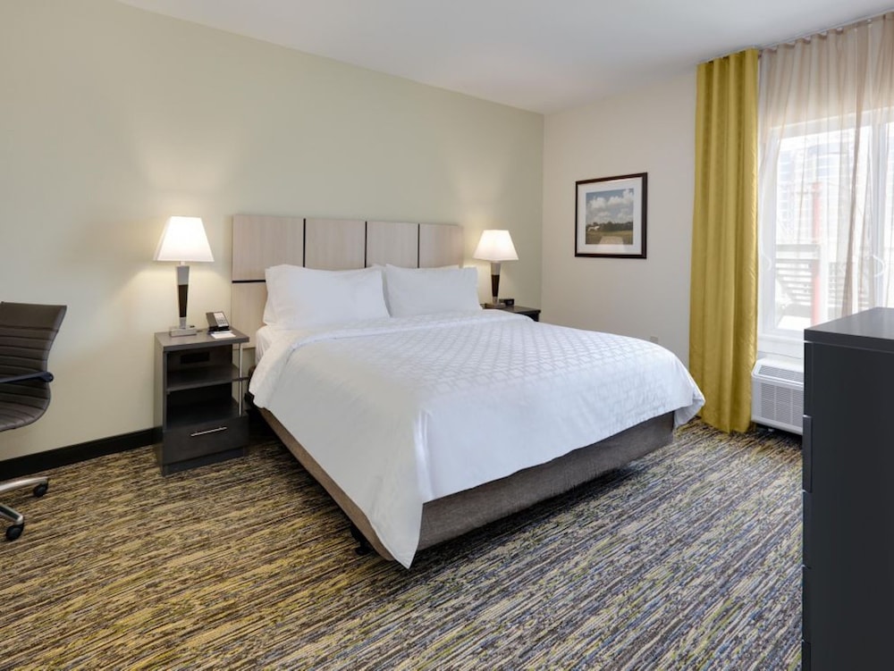 Candlewood Suites Chester Philadelphia International Airport by IHG - photo 11