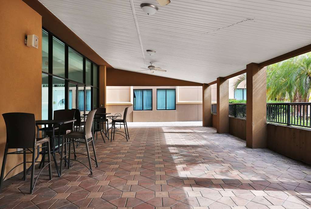 Ramada by Wyndham Jacksonville I 95 by Butler Blvd - photo 93