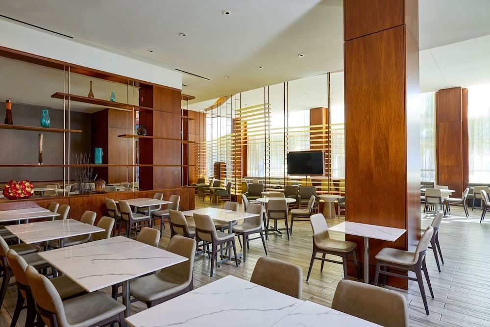 Residence Inn Arlington Capital View - photo 2