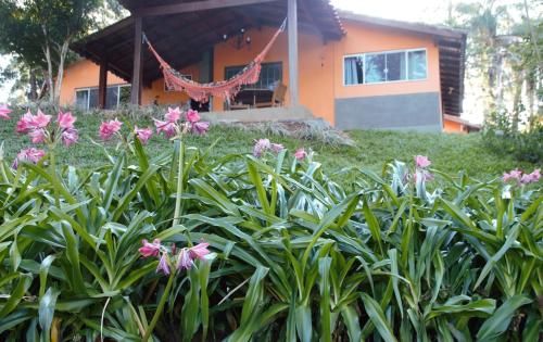 Chalé Bosque Do Barreiro — 4-Star Luxury Hotel in Araxa, Brasil