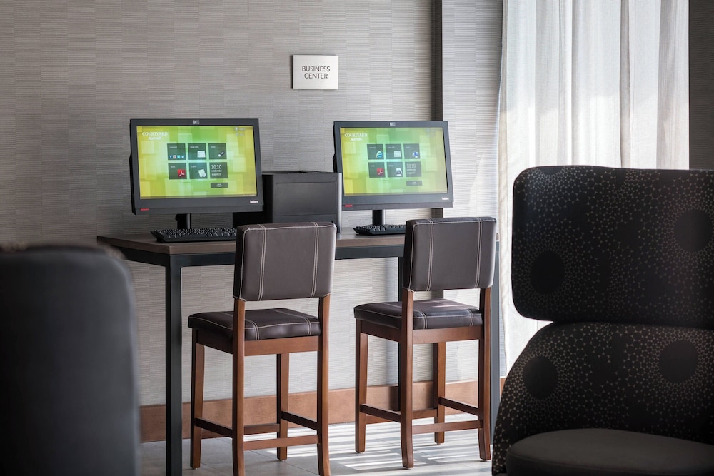 Courtyard by Marriott Pullman - photo 41