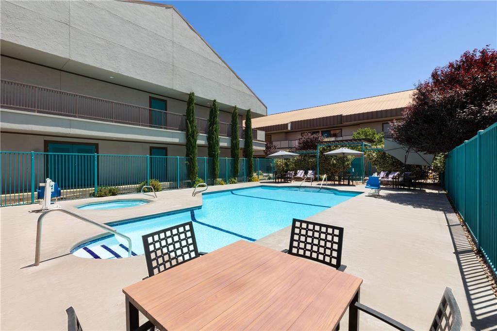 Ramada by Wyndham El Paso - photo 6