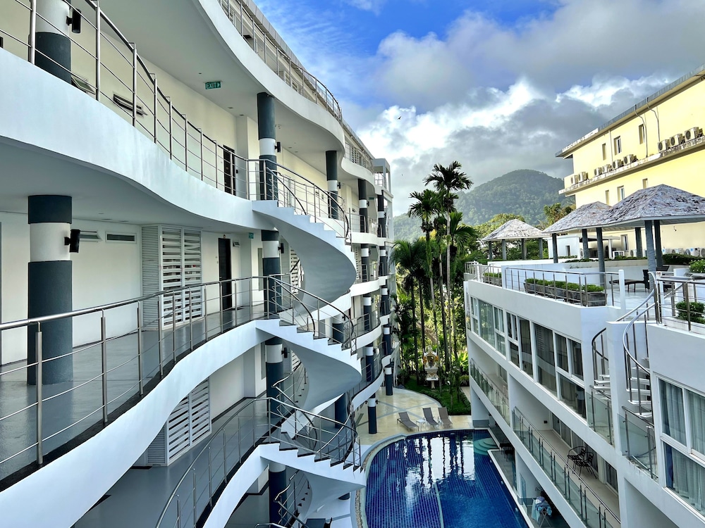Sunset Plaza Karon By Resava — 4-Star Luxury Hotel in Phuket, Thailand
