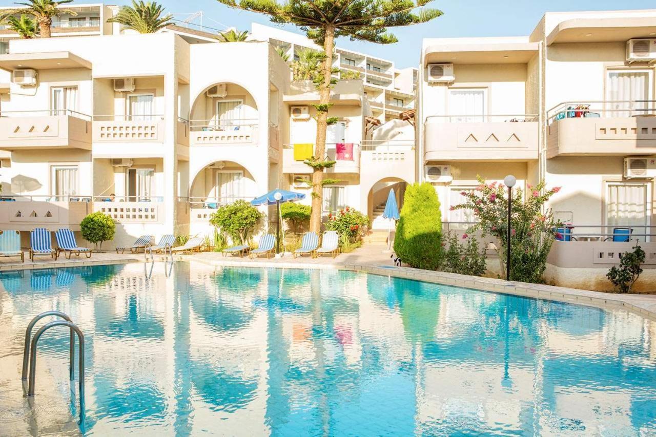 Relax Hotel — hotel in Agia Marina