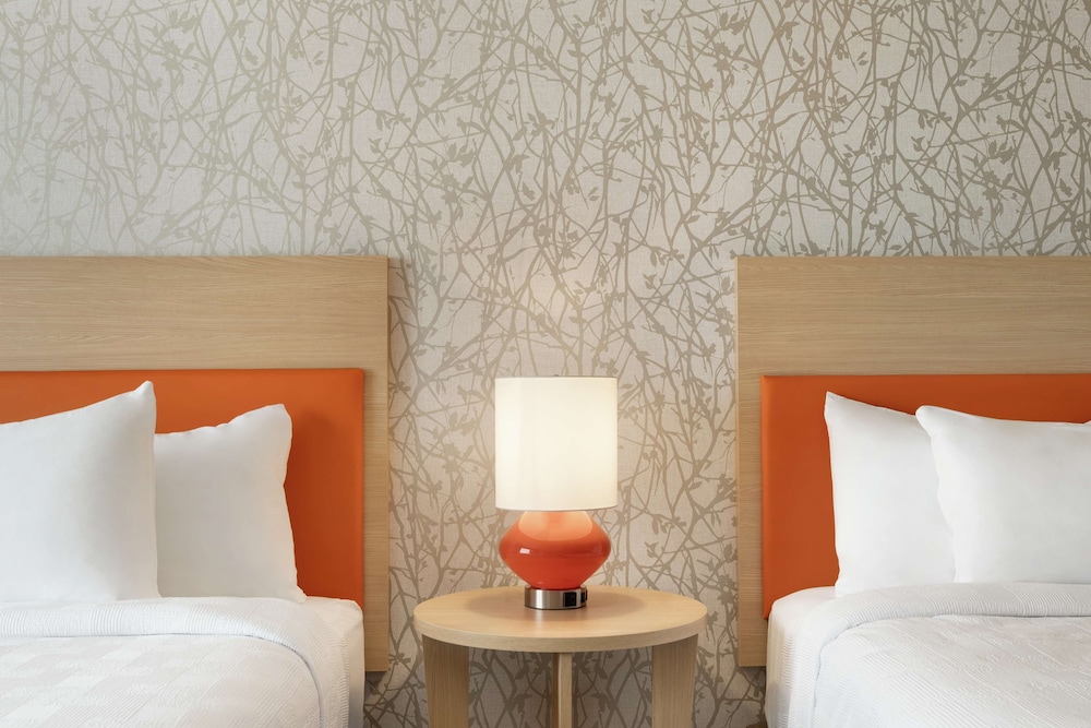 Home2 Suites By Hilton Alamogordo White Sands - photo 12