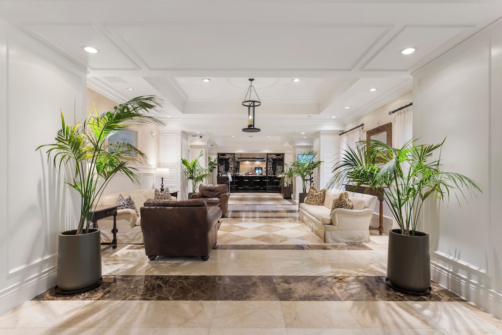 Beachside Resort & Residences - photo 3