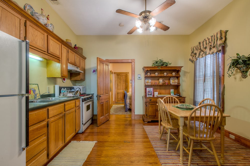 Sweetwater Branch Inn - photo 13
