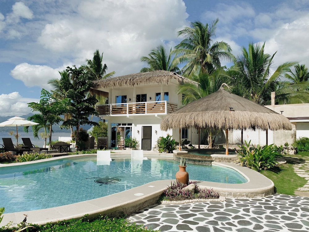Avila's Horizon Dive Resort Santander — hotel in Santander Poblacion