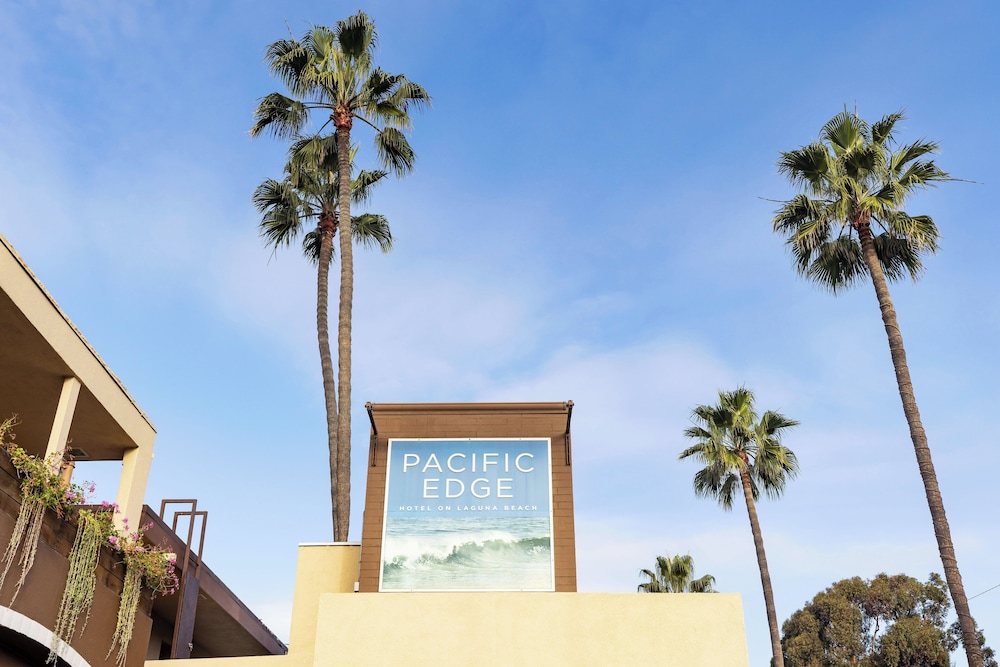 Pacific Edge Hotel - photo 127