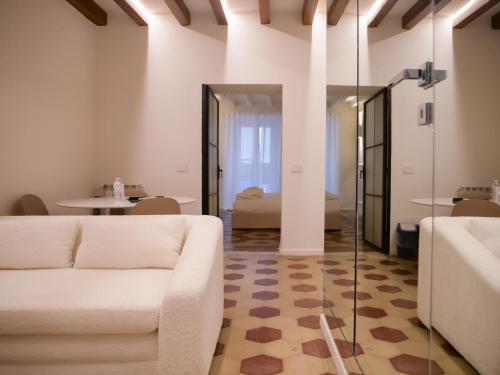 Prestige Boutique Homes Brera 3 — 4-Star Luxury Hotel in Milan, Italy