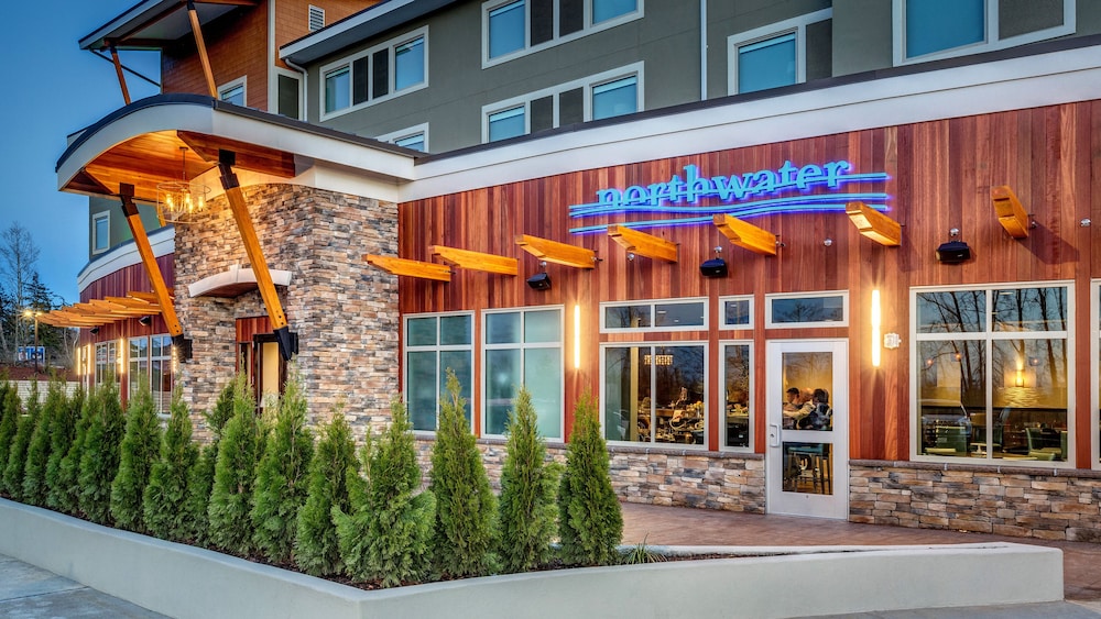 Holiday Inn & Suites Bellingham by IHG - photo 72